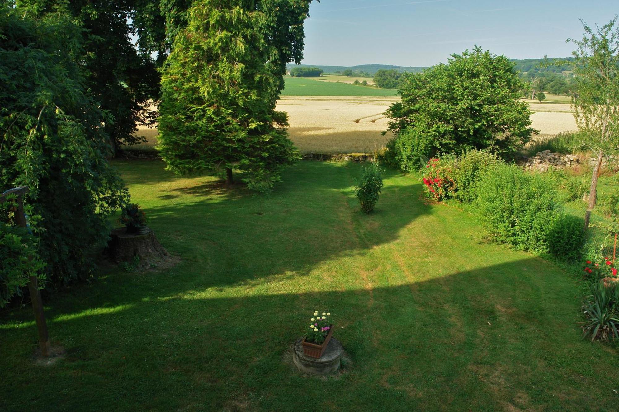 Chambres D'Hotes - Domaine Des Perrieres Crux-la-Ville Rom bilde